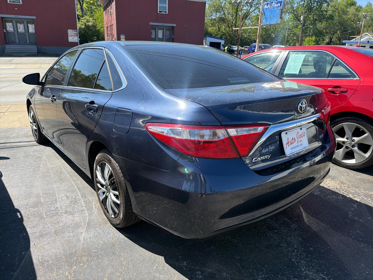 Toyota Camry LE 2017