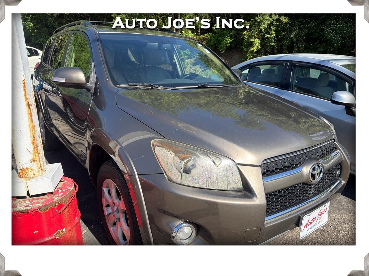 Toyota RAV4 Limited V6 4WD 2010