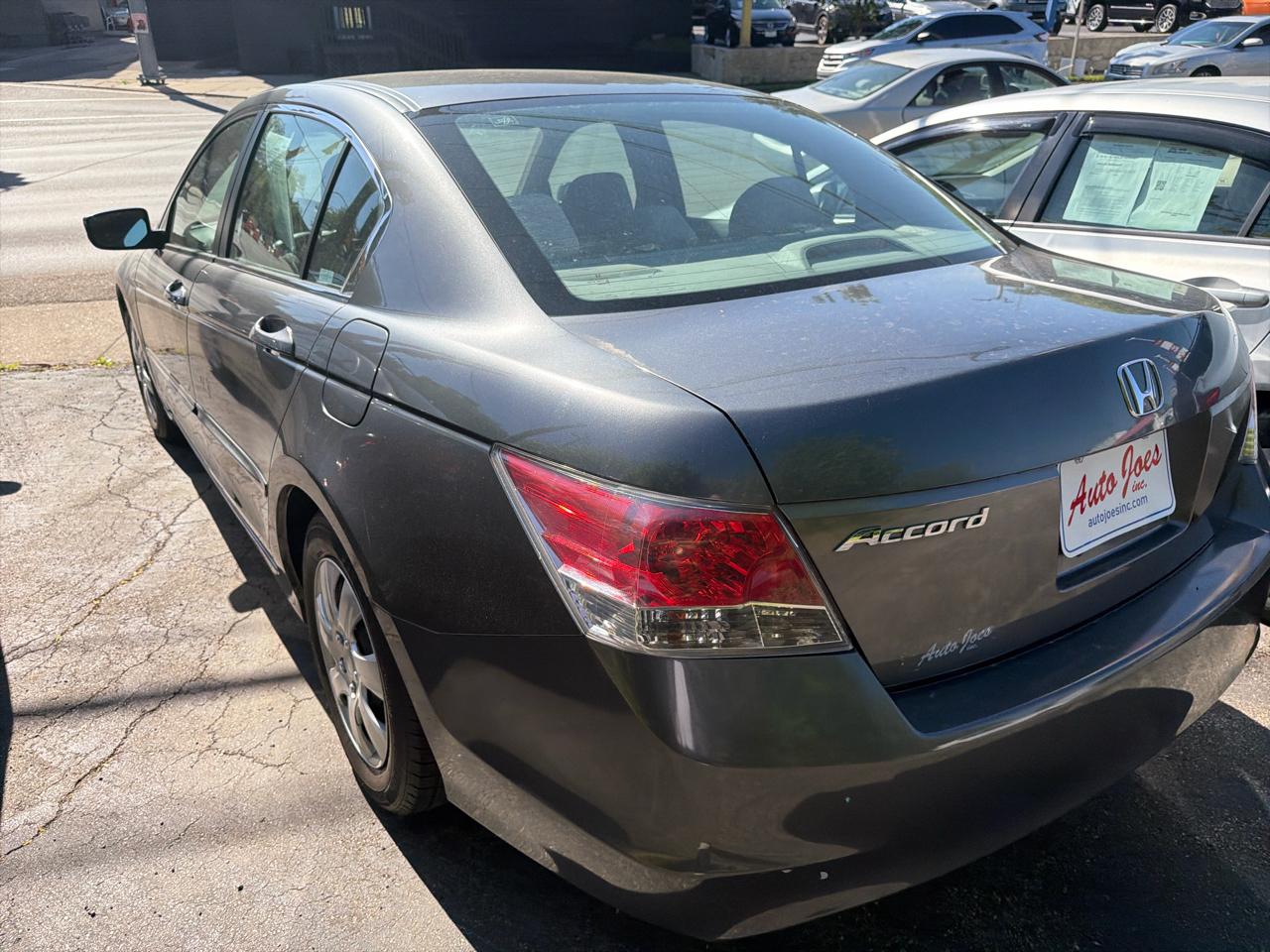 Honda Accord LX sedan AT 2009