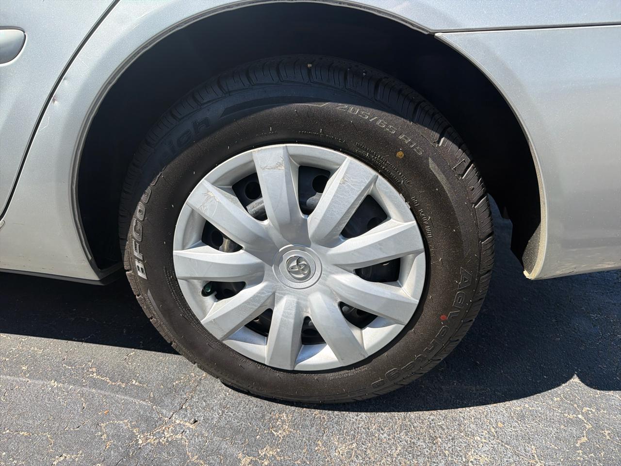 Toyota Camry LE 2005