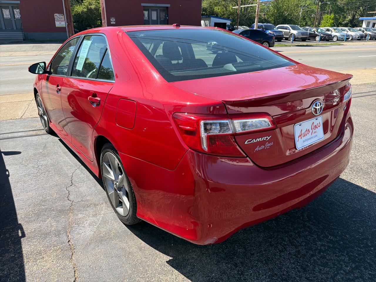 Toyota Camry SE 2012