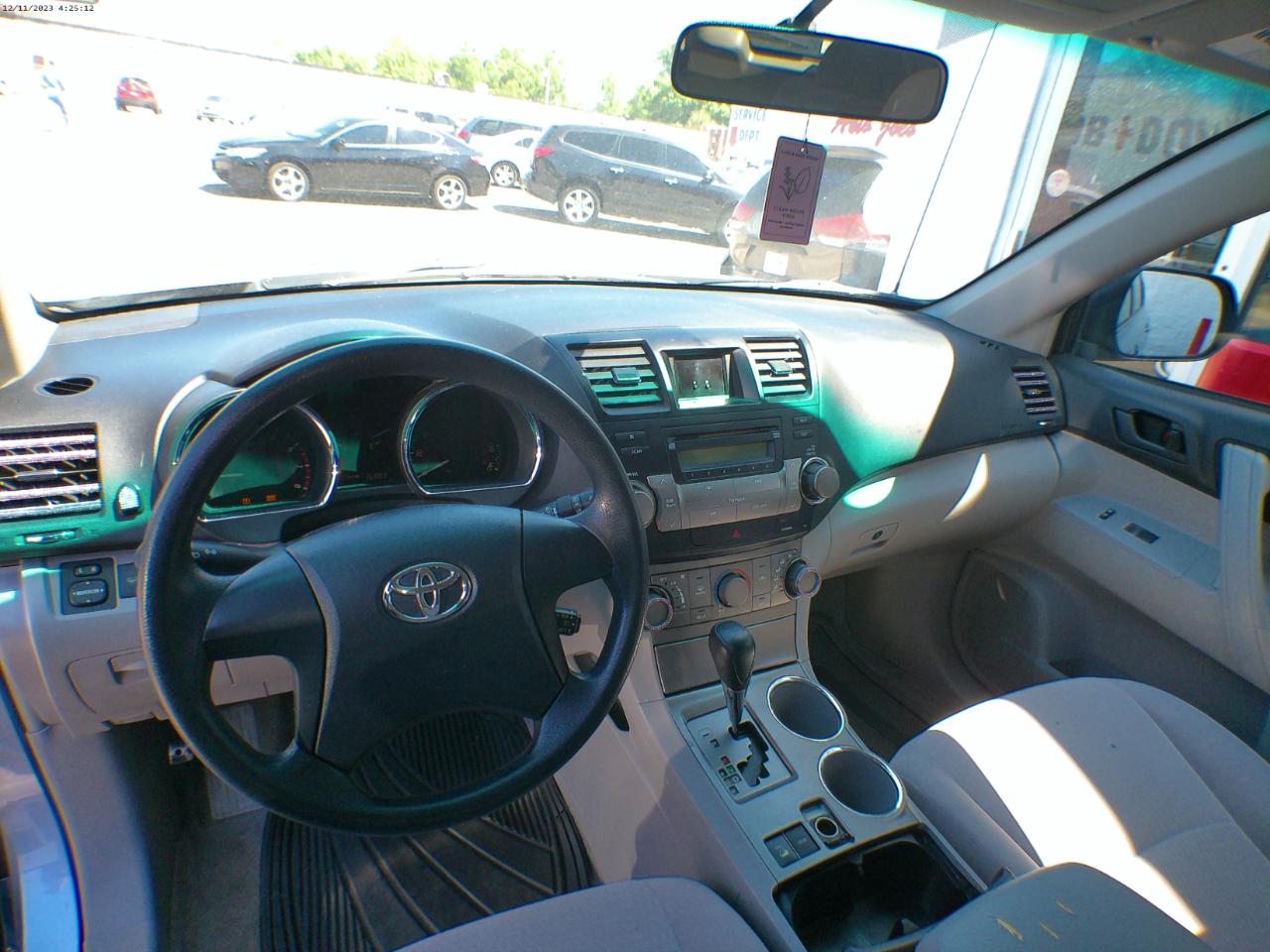 Toyota Highlander Base 4WD 2008