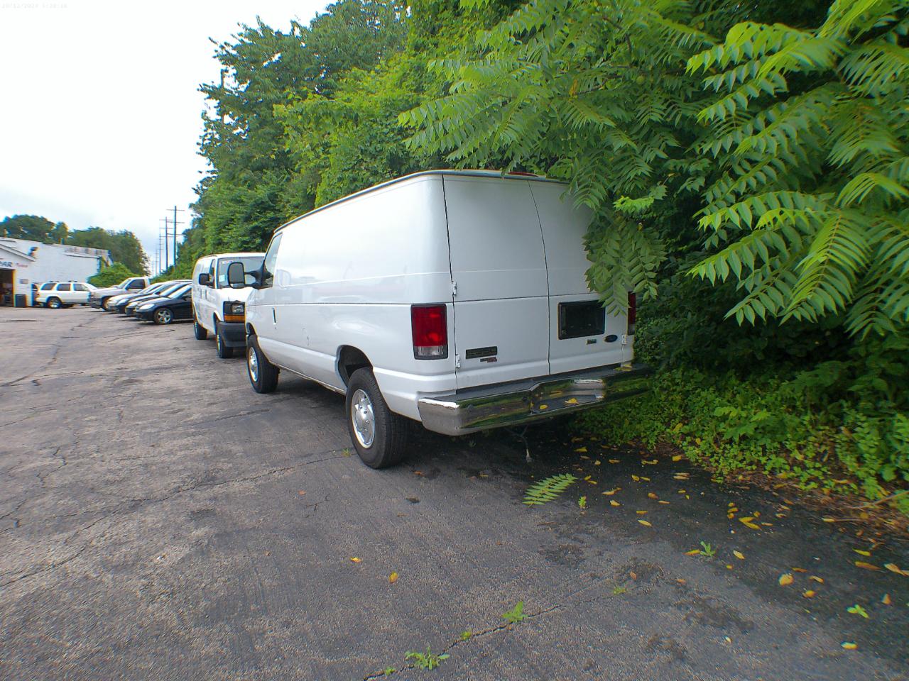 Ford Econoline E-350 Super Duty 2013