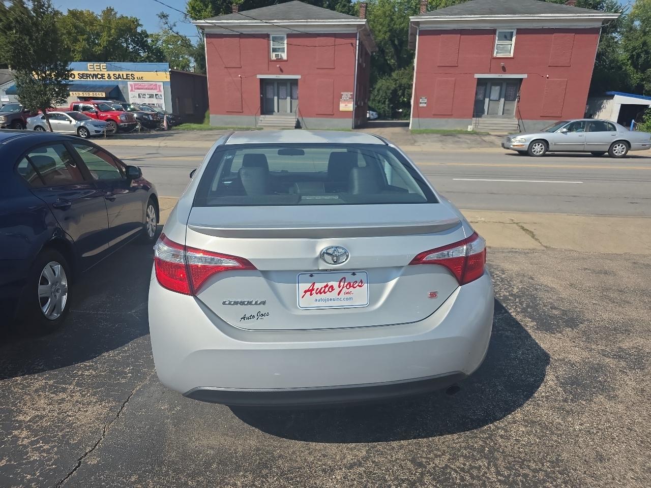 Toyota Corolla LE CVT 2014
