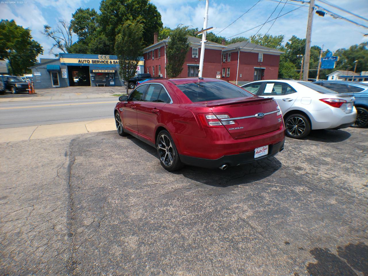 Ford Taurus SEL FWD 2015