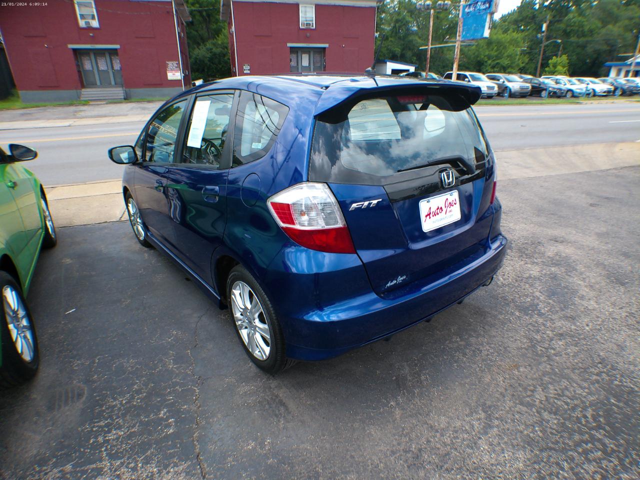 Honda Fit Sport 5-Speed AT 2009