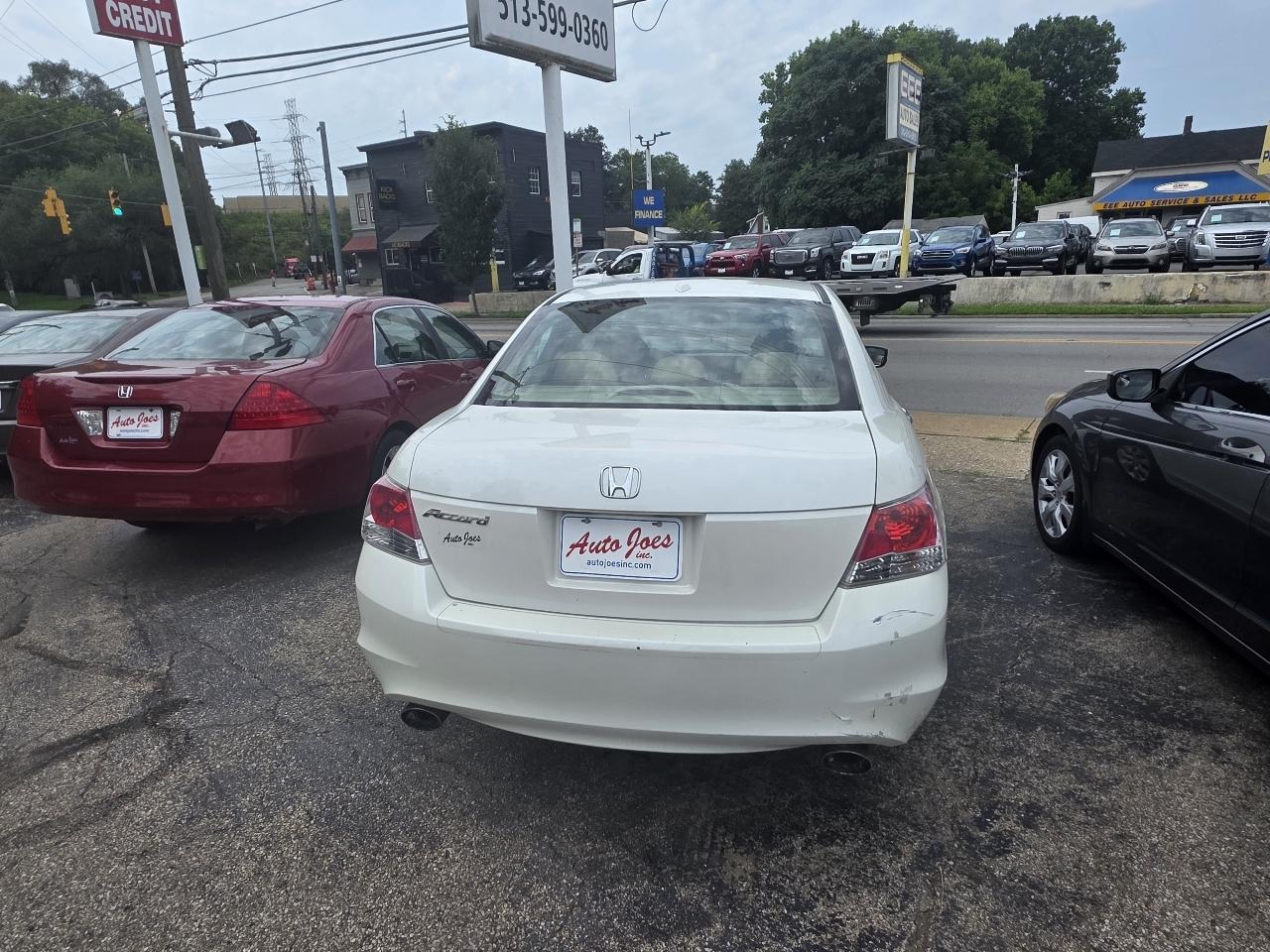 Honda Accord EX-L V-6 Sedan AT 2009
