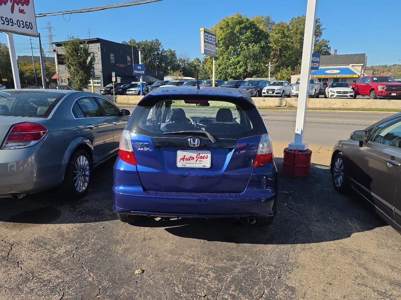 Honda Fit Sport 5-Speed AT 2010