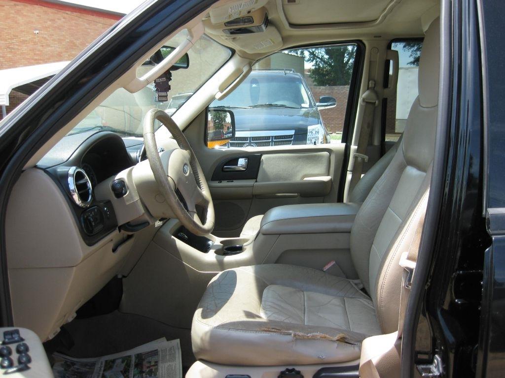 Ford Expedition  2005