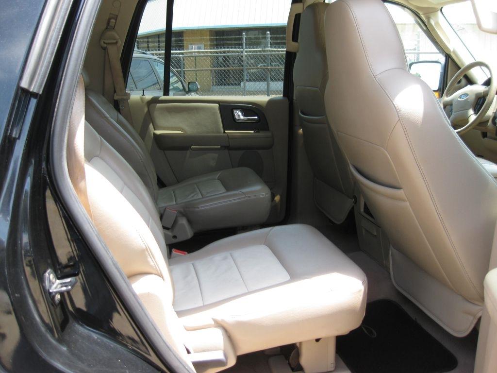 Ford Expedition  2005