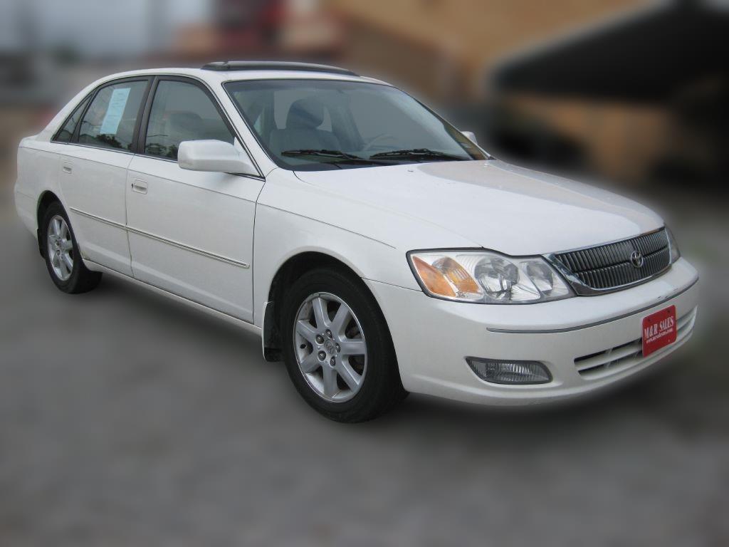 2000 Toyota Avalon XL