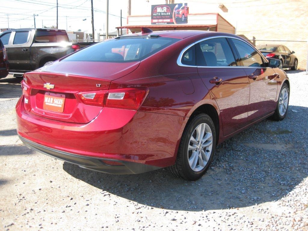 Chevrolet Malibu  2018