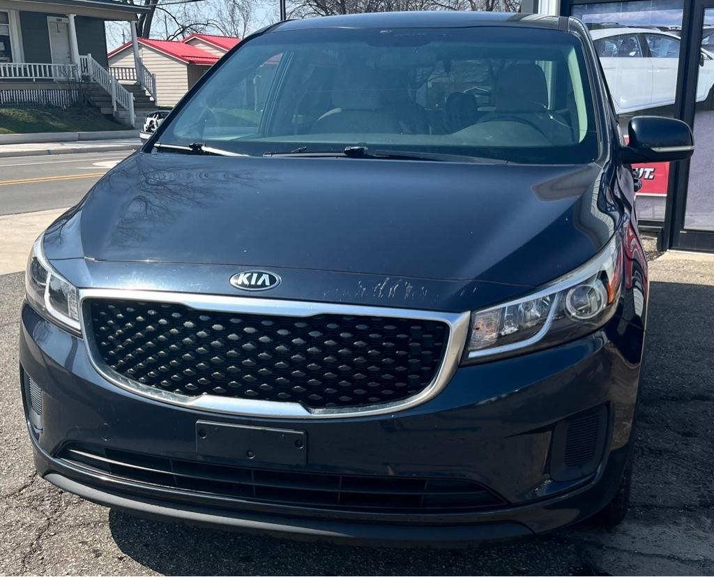 2017 Kia Sedona LX