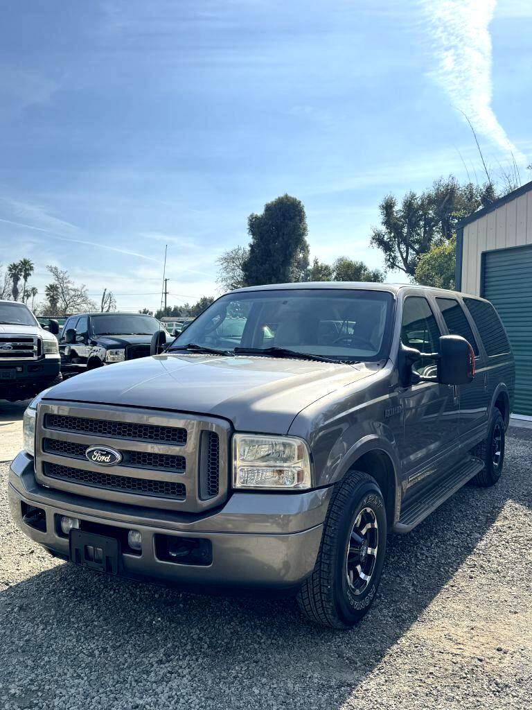 Ford Excursion  2005