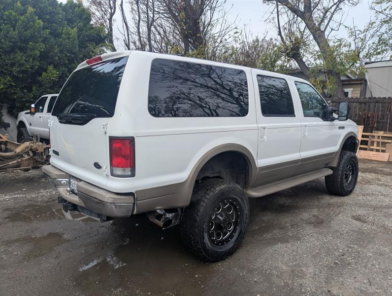 Ford Excursion  2000