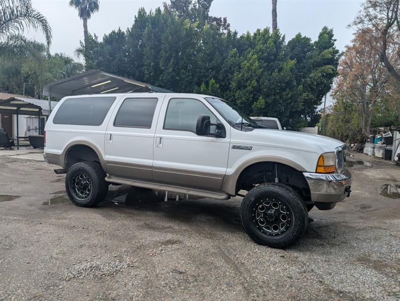 Ford Excursion  2000