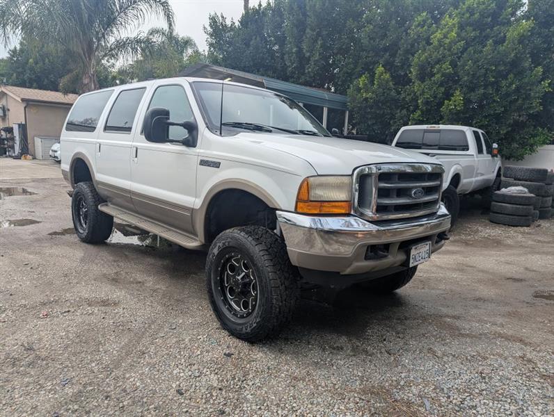 Ford Excursion  2000