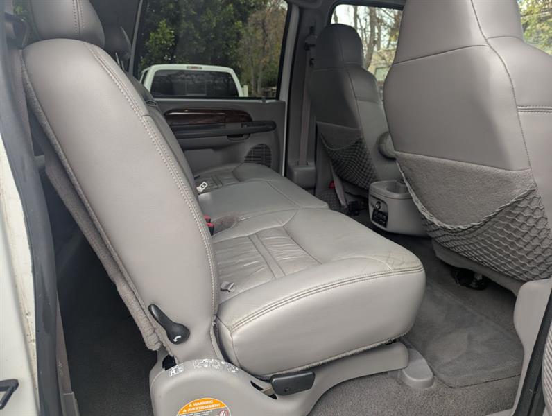 Ford Excursion  2000