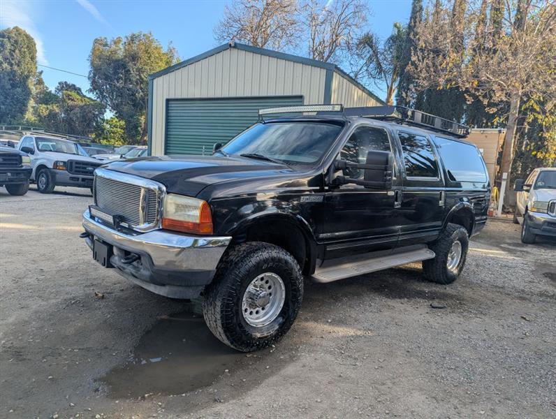 Ford Excursion  2001