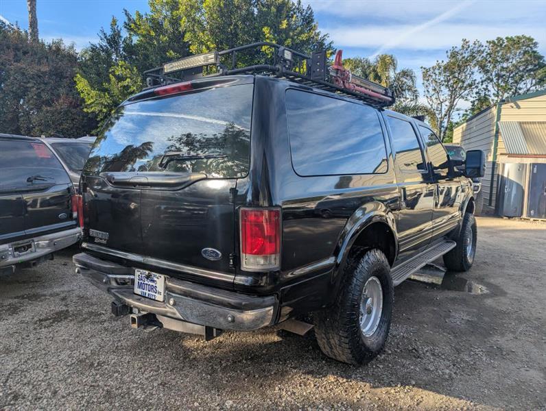 Ford Excursion  2001