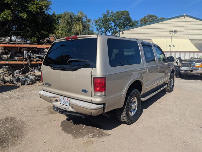 Ford Excursion  2005