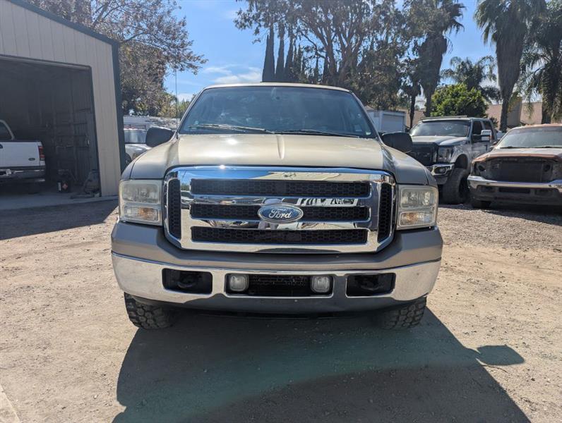 Ford Excursion  2005