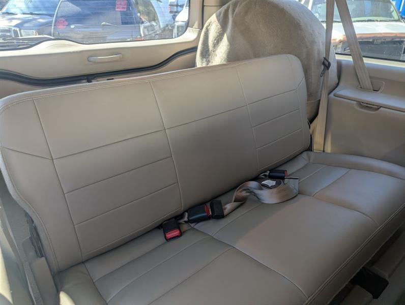 Ford Excursion  2005