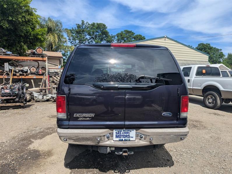 Ford Excursion  2001