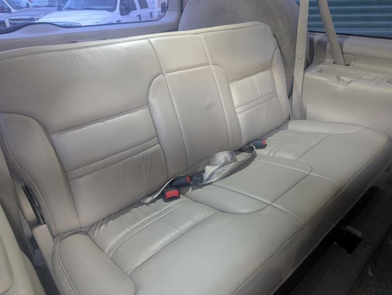 Ford Excursion  2000