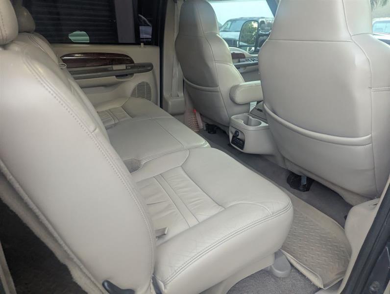 Ford Excursion  2000