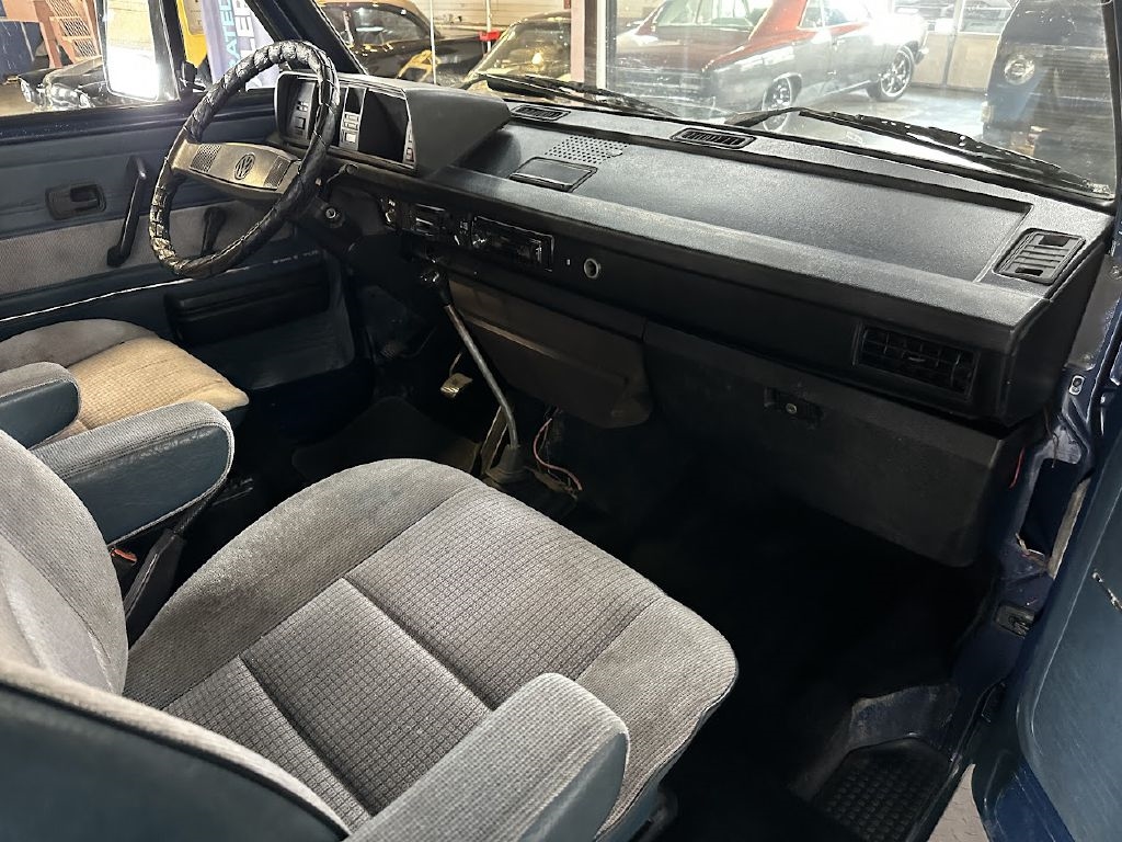 Volkswagen Vanagon Bus 1984