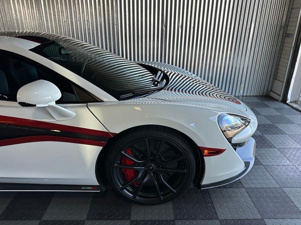 McLaren 570s Base 2016