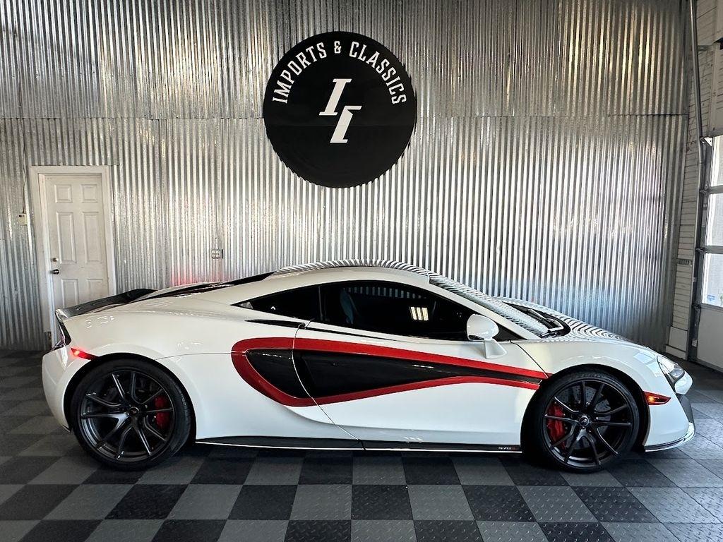 McLaren 570s Base 2016