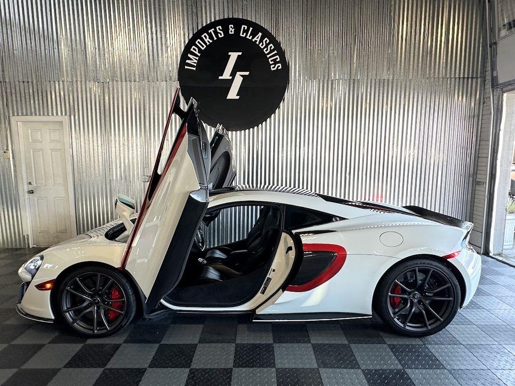 McLaren 570s Base 2016