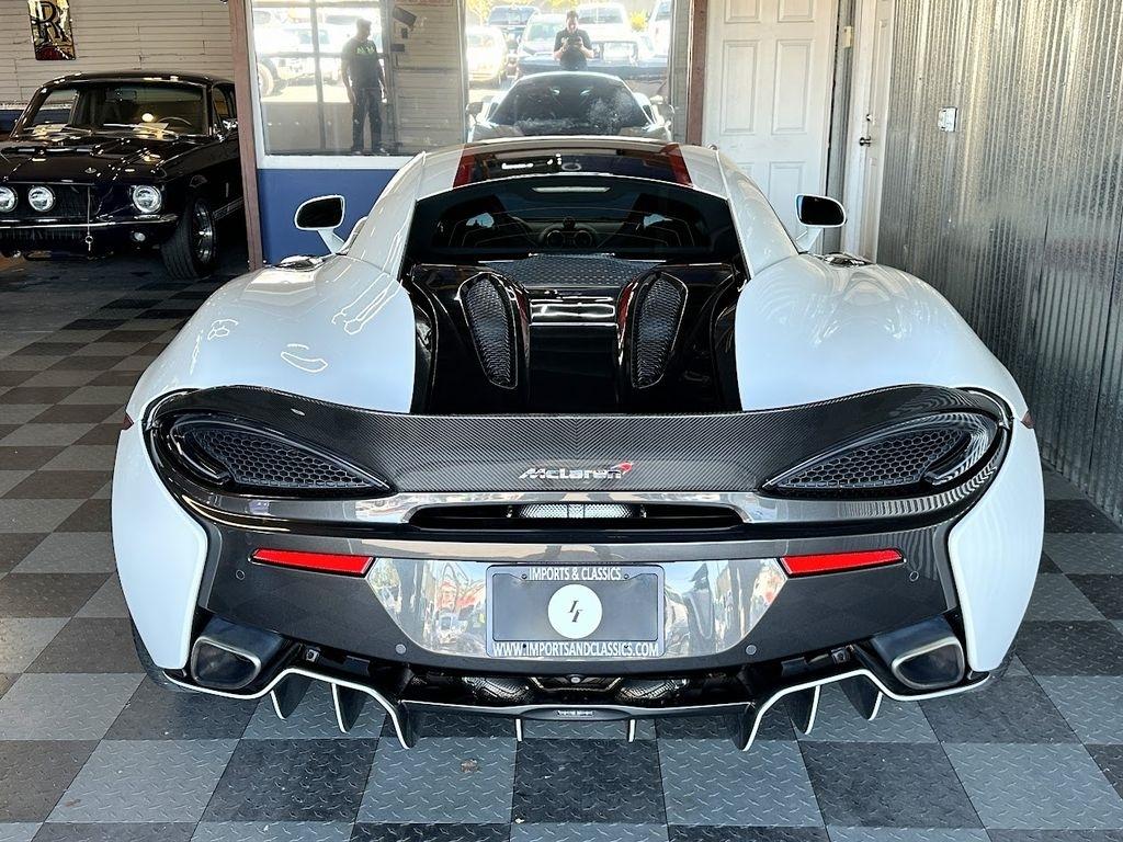 McLaren 570s Base 2016