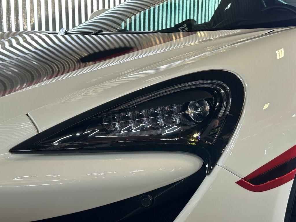 McLaren 570s Base 2016