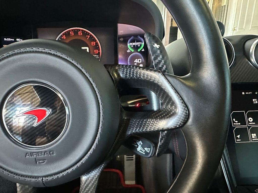 McLaren 570s Base 2016