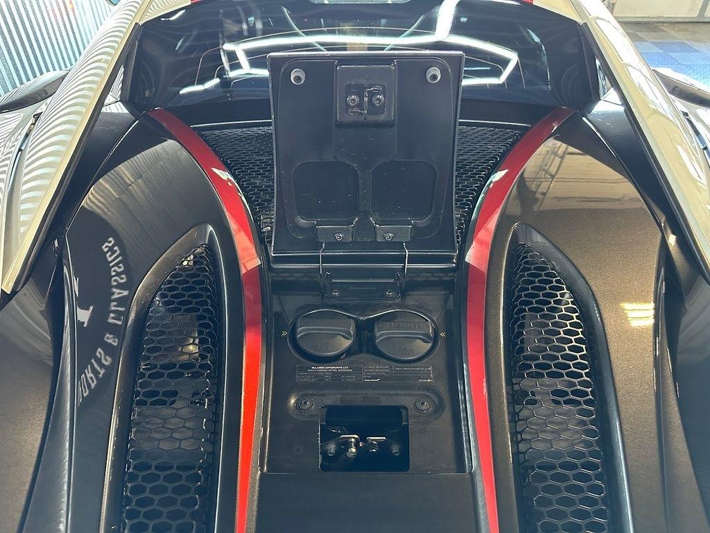 McLaren 570s Base 2016