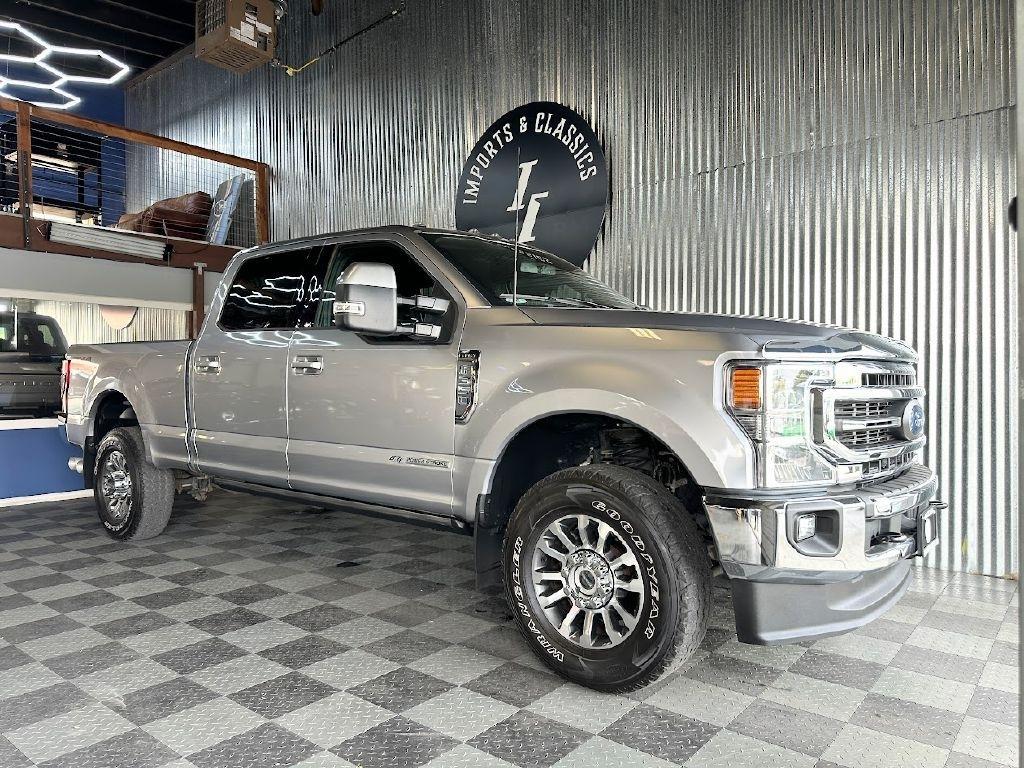 Ford F-350 SD Lariat Crew Cab 4WD 2022