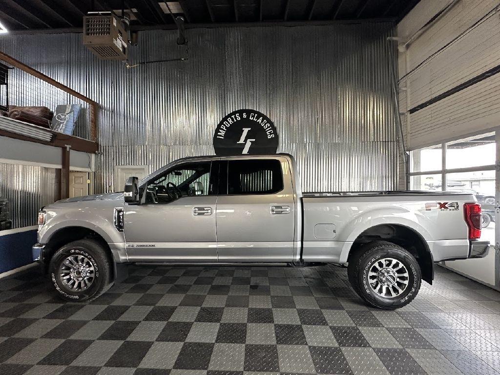 Ford F-350 SD Lariat Crew Cab 4WD 2022