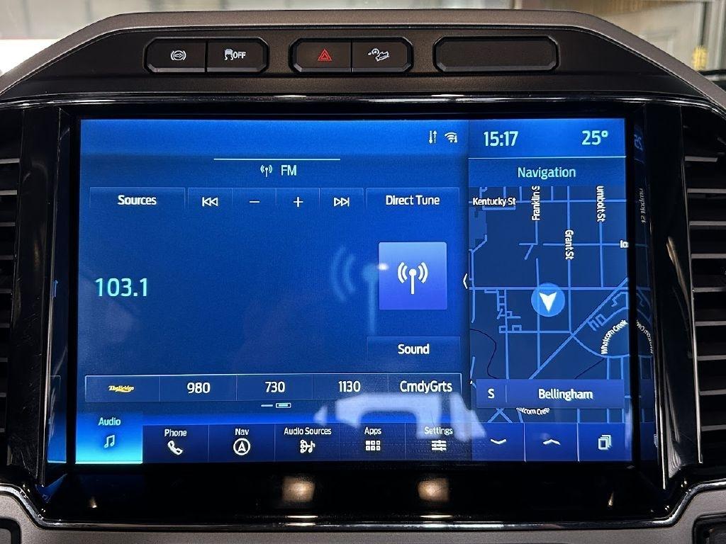 Ford F-350 SD Lariat Crew Cab 4WD 2022