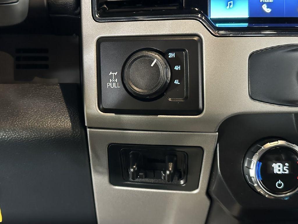 Ford F-350 SD Lariat Crew Cab 4WD 2022