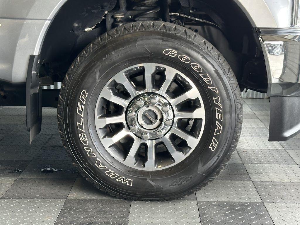 Ford F-350 SD Lariat Crew Cab 4WD 2022