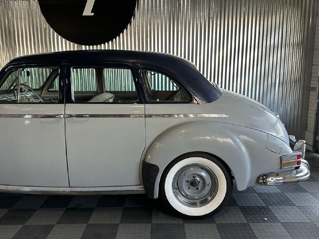 Studebaker Commander  1942