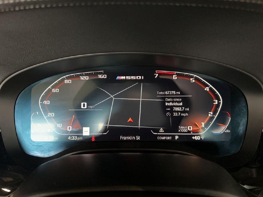 BMW 5-Series M550i xDrive 2021