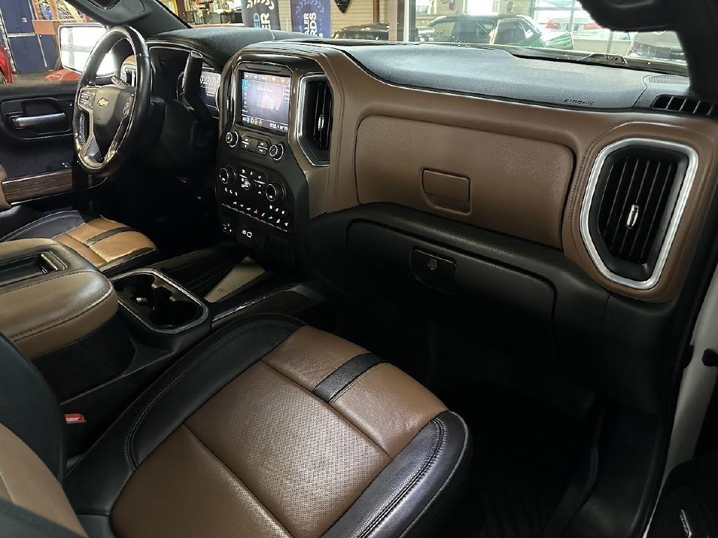 Chevrolet Silverado 1500 Limited High Country Crew Cab 4WD 2022