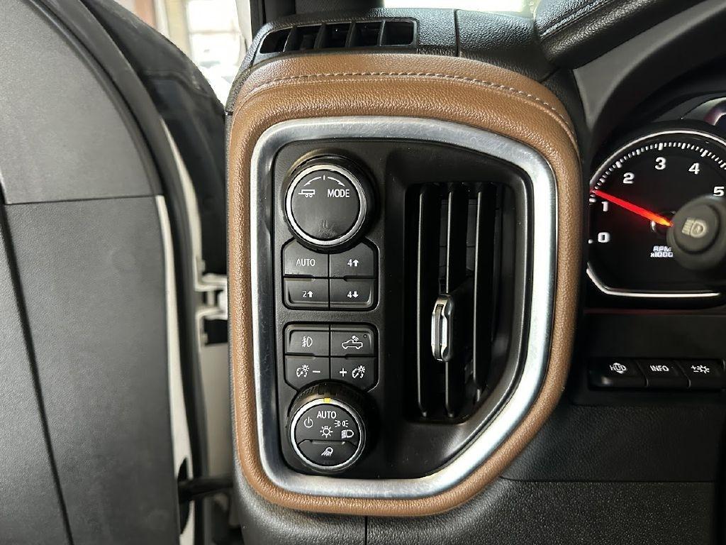 Chevrolet Silverado 1500 Limited High Country Crew Cab 4WD 2022