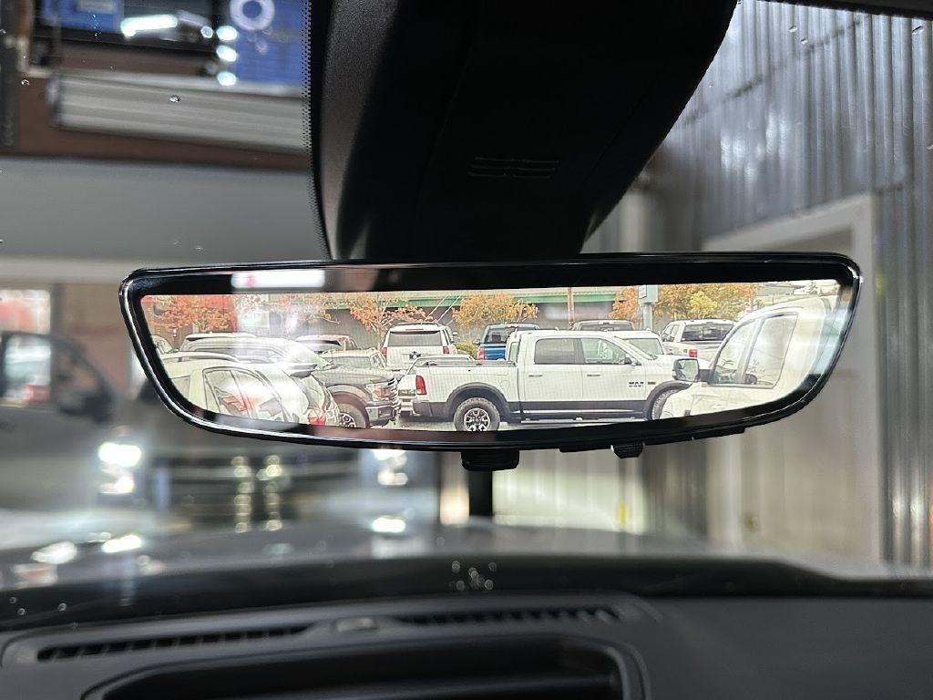 Chevrolet Silverado 1500 Limited High Country Crew Cab 4WD 2022