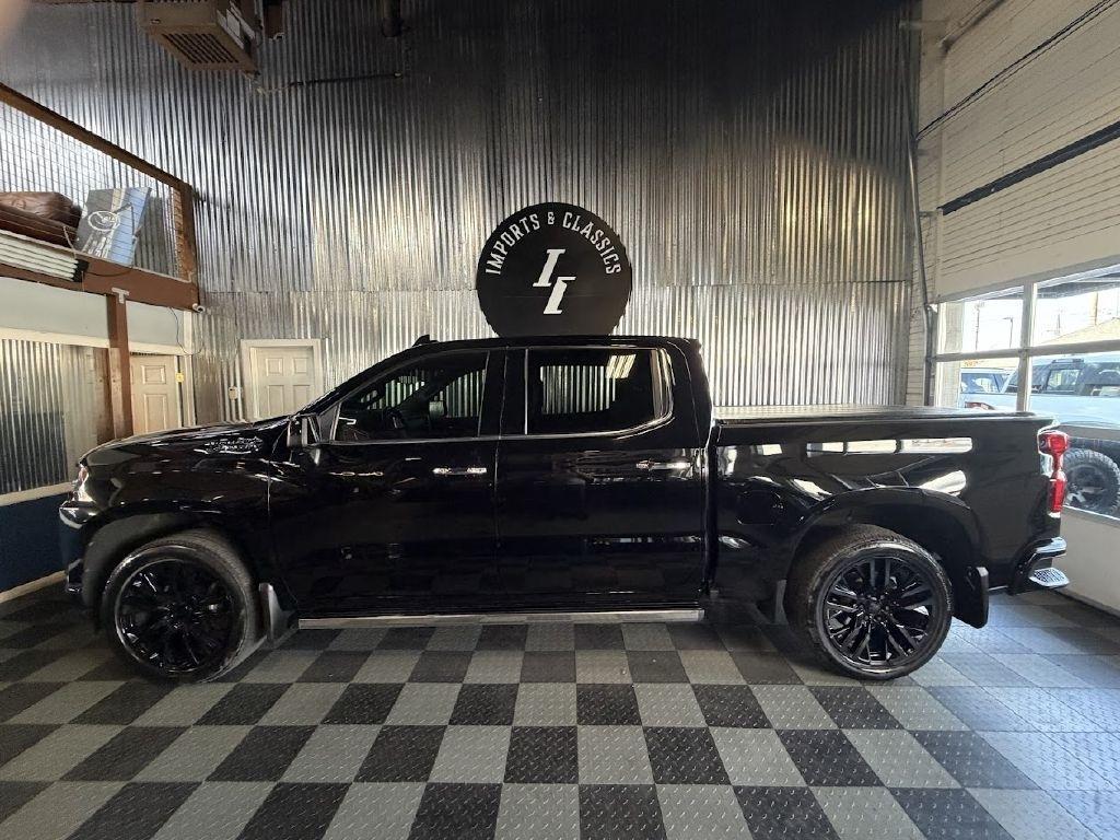 Chevrolet Silverado 1500 High Country Crew Cab 4WD 2021