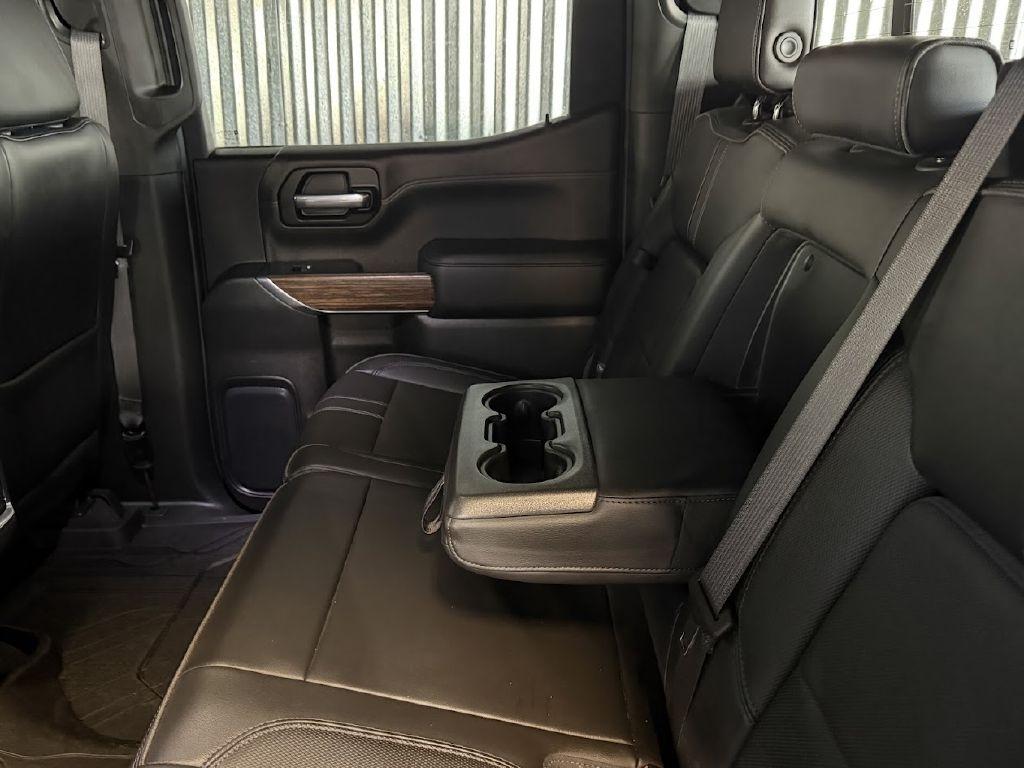 Chevrolet Silverado 1500 High Country Crew Cab 4WD 2021